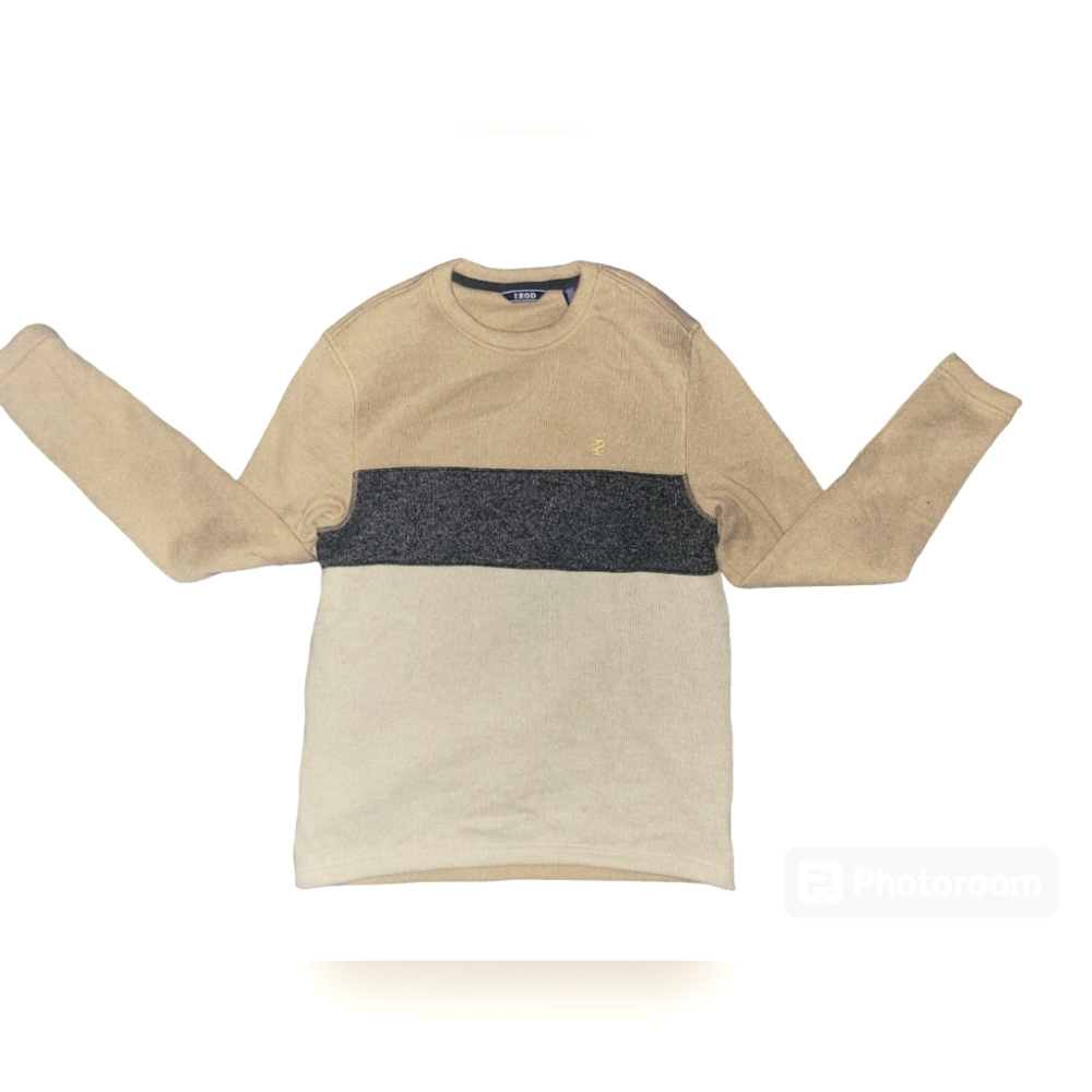 IZOD Sweater